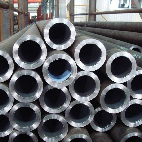 在熱軋無縫鋼管穿孔機上產生中卡的原因是什么? 在熱軋無縫鋼管穿孔機上產生中卡的原因是什么?